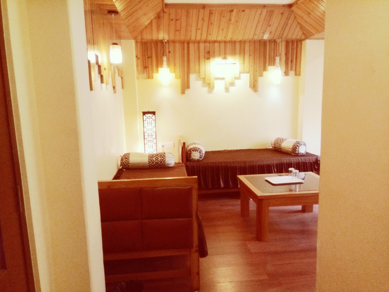 Olive Suite seating
